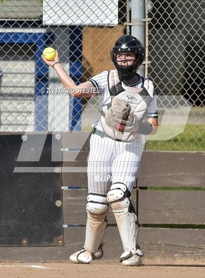 Thumbnail 1 in Granite Bay vs. Vista del Lago (Stephanie LeDoux Tournament) photogallery.