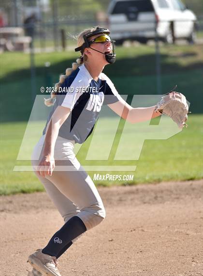 Thumbnail 3 in Granite Bay vs. Vista del Lago (Stephanie LeDoux Tournament) photogallery.