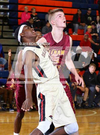 Thumbnail 3 in Salesian vs. Putnam City North (Tarkanian Classic) photogallery.