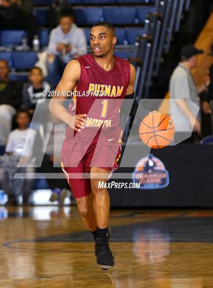 Thumbnail 3 in Salesian vs. Putnam City North (Tarkanian Classic) photogallery.