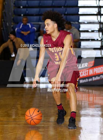 Thumbnail 1 in Salesian vs. Putnam City North (Tarkanian Classic) photogallery.