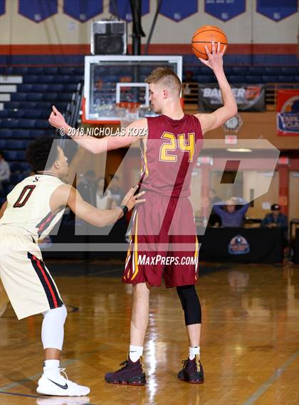 Thumbnail 2 in Salesian vs. Putnam City North (Tarkanian Classic) photogallery.