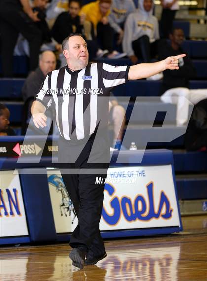 Thumbnail 2 in Salesian vs. Putnam City North (Tarkanian Classic) photogallery.