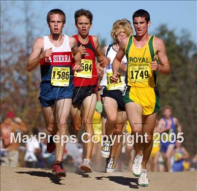 Thumbnail 3 in CIF Cross Country Championships (D1 Boys) photogallery.