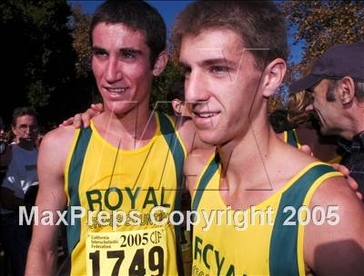 Thumbnail 3 in CIF Cross Country Championships (D1 Boys) photogallery.