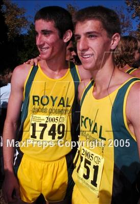 Thumbnail 3 in CIF Cross Country Championships (D1 Boys) photogallery.