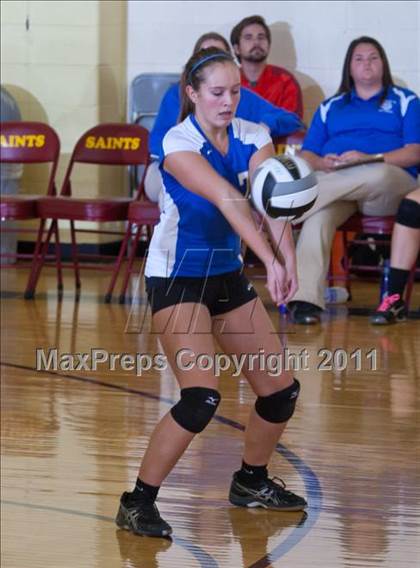 Thumbnail 2 in Waldron vs Edinburgh (IHSAA Volleyball Sectionals) photogallery.
