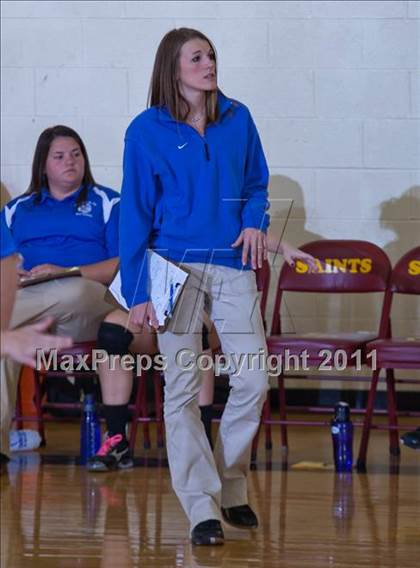 Thumbnail 1 in Waldron vs Edinburgh (IHSAA Volleyball Sectionals) photogallery.