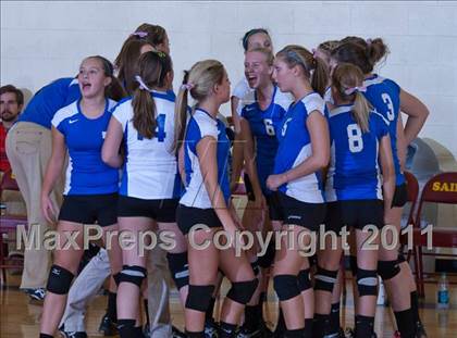 Thumbnail 3 in Waldron vs Edinburgh (IHSAA Volleyball Sectionals) photogallery.