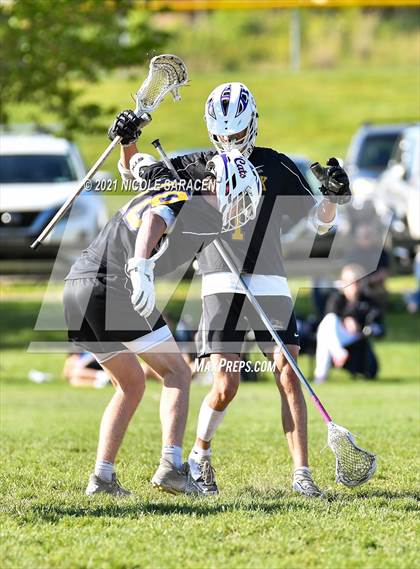 Thumbnail 3 in Warwick @ Cornwall Central photogallery.