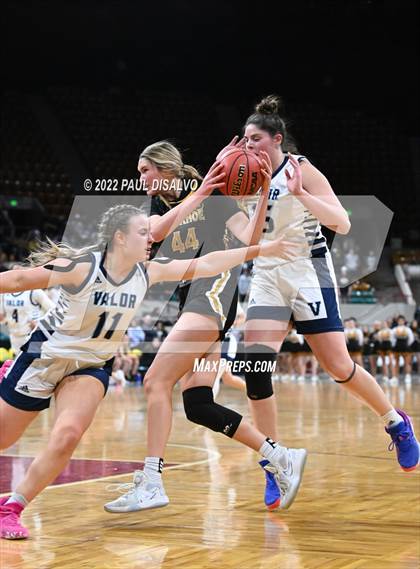 Thumbnail 1 in Arapahoe @ Valor Christian (CHSAA 5A Final Four) photogallery.
