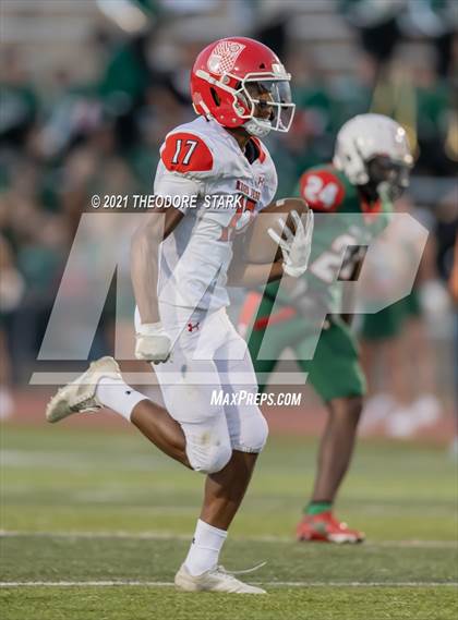 Thumbnail 1 in Regis Jesuit @ Smoky Hill photogallery.