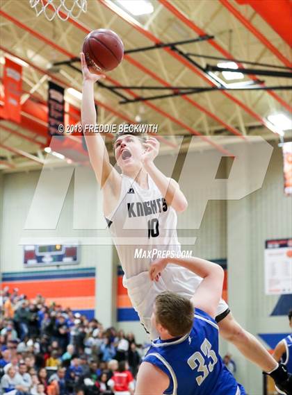 Thumbnail 1 in Celeste vs. Lindsay (UIL 2A Regional Semifinal) photogallery.