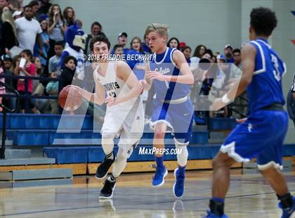 Thumbnail 1 in Celeste vs. Lindsay (UIL 2A Regional Semifinal) photogallery.