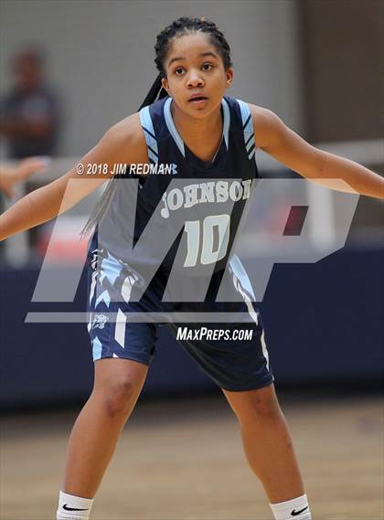 Thumbnail 3 in Johnson vs. Klein Oak (McDonald's Texas Invitational) photogallery.