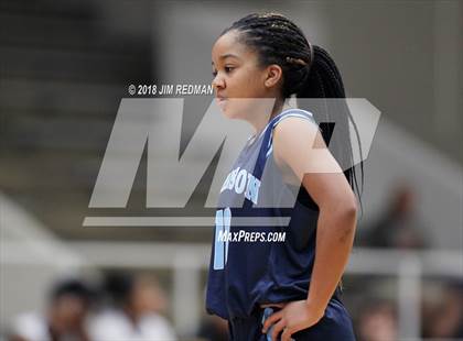 Thumbnail 1 in Johnson vs. Klein Oak (McDonald's Texas Invitational) photogallery.