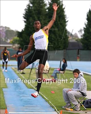 Thumbnail 2 in Southern Section Championships (May 26 Field Events) photogallery.