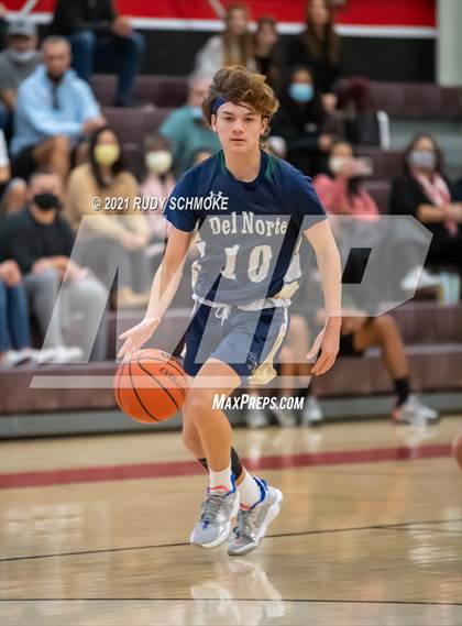 Thumbnail 2 in Del Norte vs Santa Fe Christion photogallery.