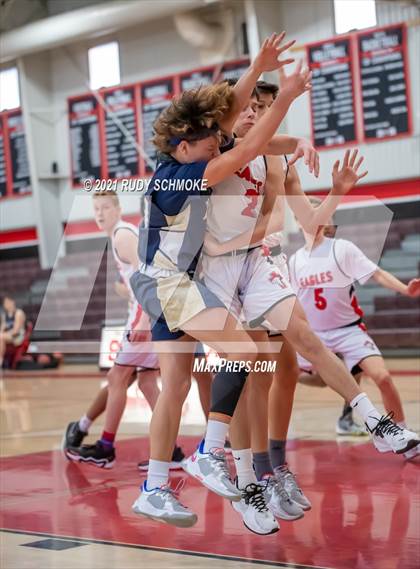 Thumbnail 2 in Del Norte vs Santa Fe Christion photogallery.