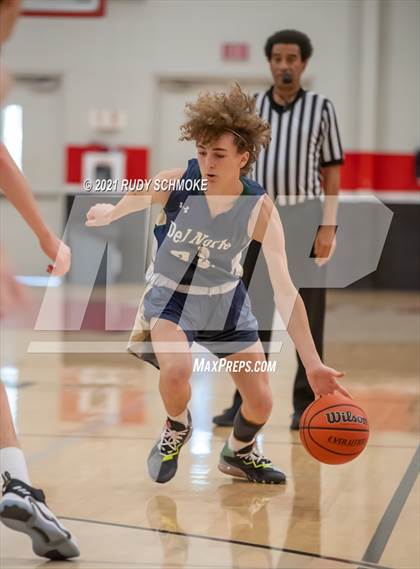Thumbnail 1 in Del Norte vs Santa Fe Christion photogallery.