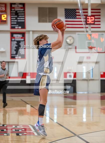 Thumbnail 2 in Del Norte vs Santa Fe Christion photogallery.