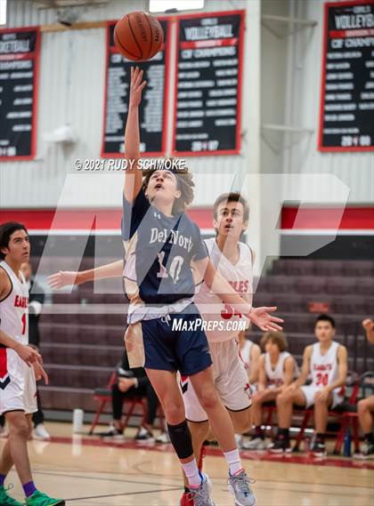 Thumbnail 3 in Del Norte vs Santa Fe Christion photogallery.