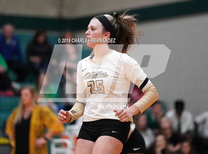 Thumbnail 1 in D'Hanis vs. Round Top-Carmine (UIL 1A Regional Semifinal) photogallery.