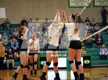 Thumbnail 2 in D'Hanis vs. Round Top-Carmine (UIL 1A Regional Semifinal) photogallery.