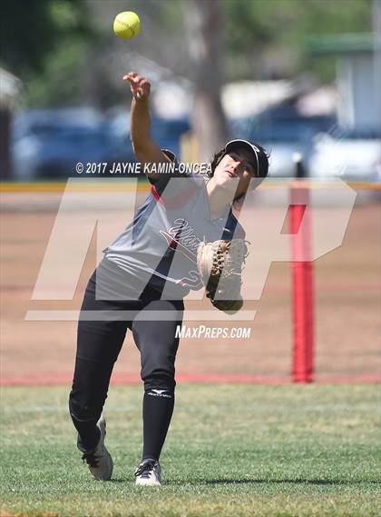 Thumbnail 1 in Hart vs. Patriot (CIF SS D3 Quarterfinal) photogallery.