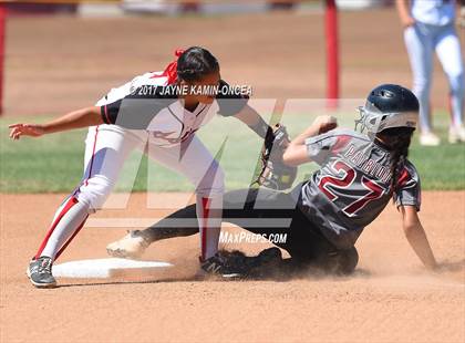 Thumbnail 1 in Hart vs. Patriot (CIF SS D3 Quarterfinal) photogallery.