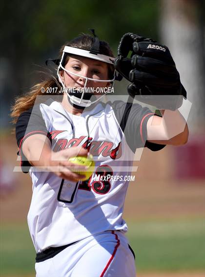 Thumbnail 3 in Hart vs. Patriot (CIF SS D3 Quarterfinal) photogallery.
