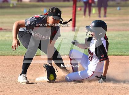 Thumbnail 2 in Hart vs. Patriot (CIF SS D3 Quarterfinal) photogallery.