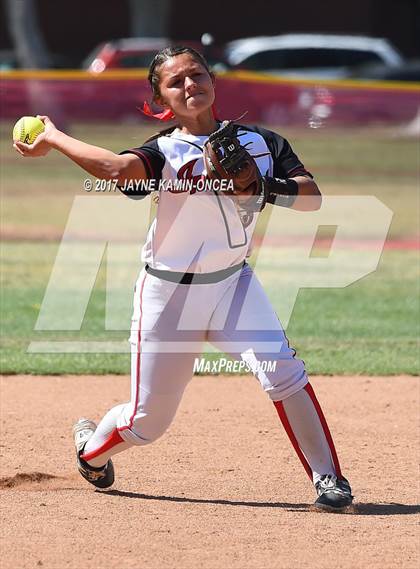Thumbnail 2 in Hart vs. Patriot (CIF SS D3 Quarterfinal) photogallery.