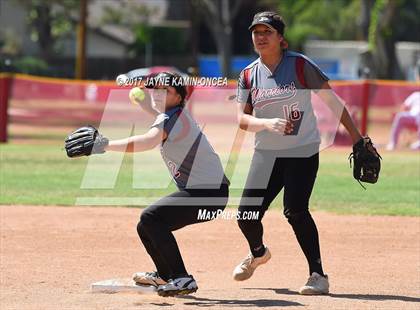 Thumbnail 2 in Hart vs. Patriot (CIF SS D3 Quarterfinal) photogallery.