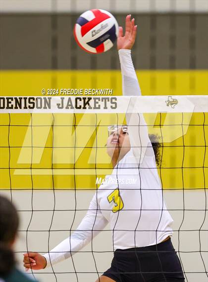 Thumbnail 2 in Blue Ridge @ Denison (Hwy 75 Volleyfest) photogallery.