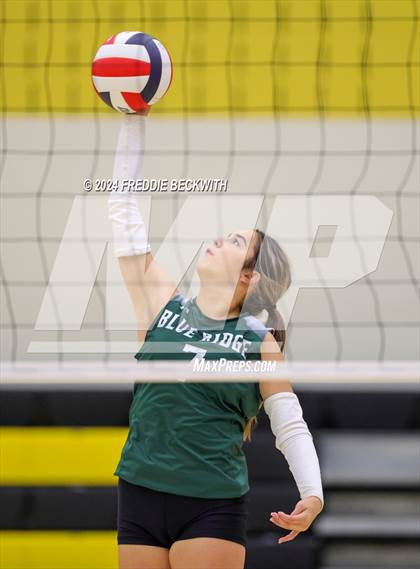 Thumbnail 1 in Blue Ridge @ Denison (Hwy 75 Volleyfest) photogallery.