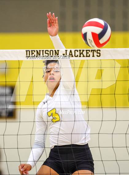 Thumbnail 3 in Blue Ridge @ Denison (Hwy 75 Volleyfest) photogallery.