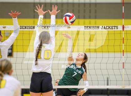 Thumbnail 1 in Blue Ridge @ Denison (Hwy 75 Volleyfest) photogallery.