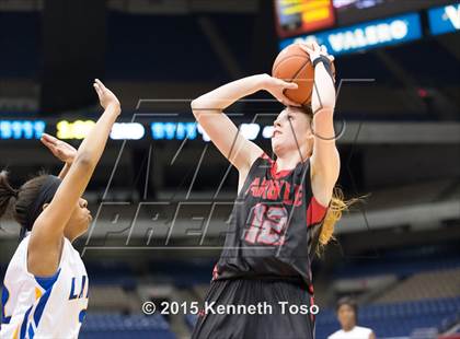 Thumbnail 2 in La Vega vs. Argyle (UIL 4A Semifinal) photogallery.