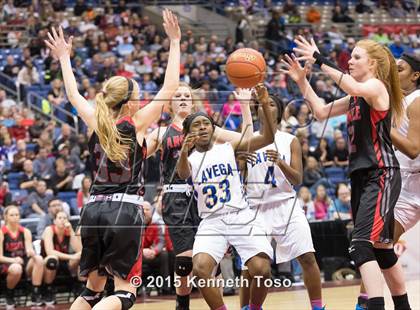 Thumbnail 2 in La Vega vs. Argyle (UIL 4A Semifinal) photogallery.