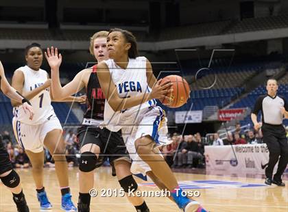 Thumbnail 1 in La Vega vs. Argyle (UIL 4A Semifinal) photogallery.