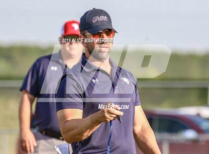 Thumbnail 3 in Springstead vs. Dunnellon (Spring Scrimmage) photogallery.