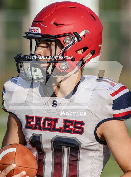 Thumbnail 2 in Springstead vs. Dunnellon (Spring Scrimmage) photogallery.