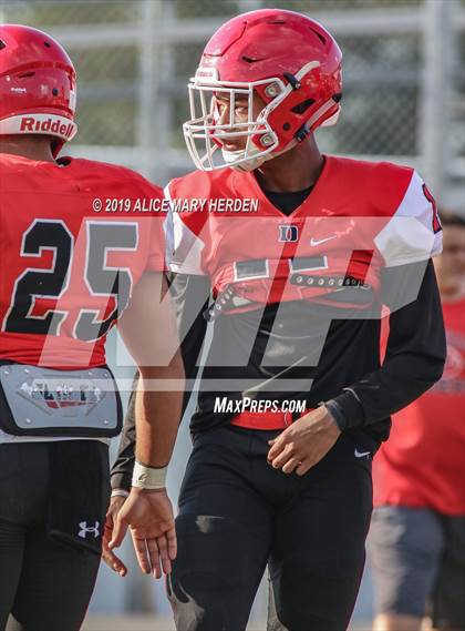 Thumbnail 1 in Springstead vs. Dunnellon (Spring Scrimmage) photogallery.