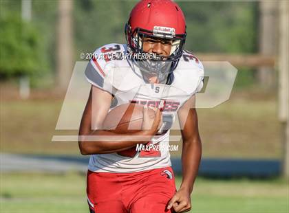 Thumbnail 3 in Springstead vs. Dunnellon (Spring Scrimmage) photogallery.