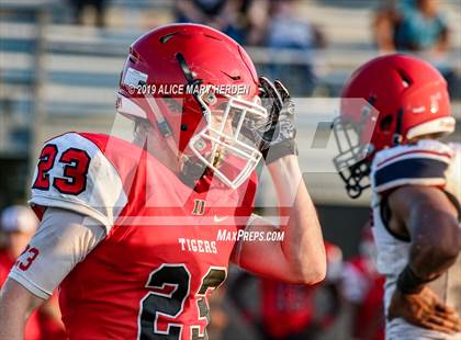 Thumbnail 3 in Springstead vs. Dunnellon (Spring Scrimmage) photogallery.