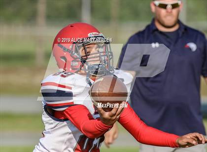 Thumbnail 2 in Springstead vs. Dunnellon (Spring Scrimmage) photogallery.