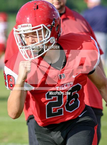 Thumbnail 1 in Springstead vs. Dunnellon (Spring Scrimmage) photogallery.