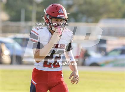 Thumbnail 2 in Springstead vs. Dunnellon (Spring Scrimmage) photogallery.