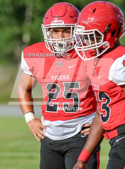 Thumbnail 3 in Springstead vs. Dunnellon (Spring Scrimmage) photogallery.